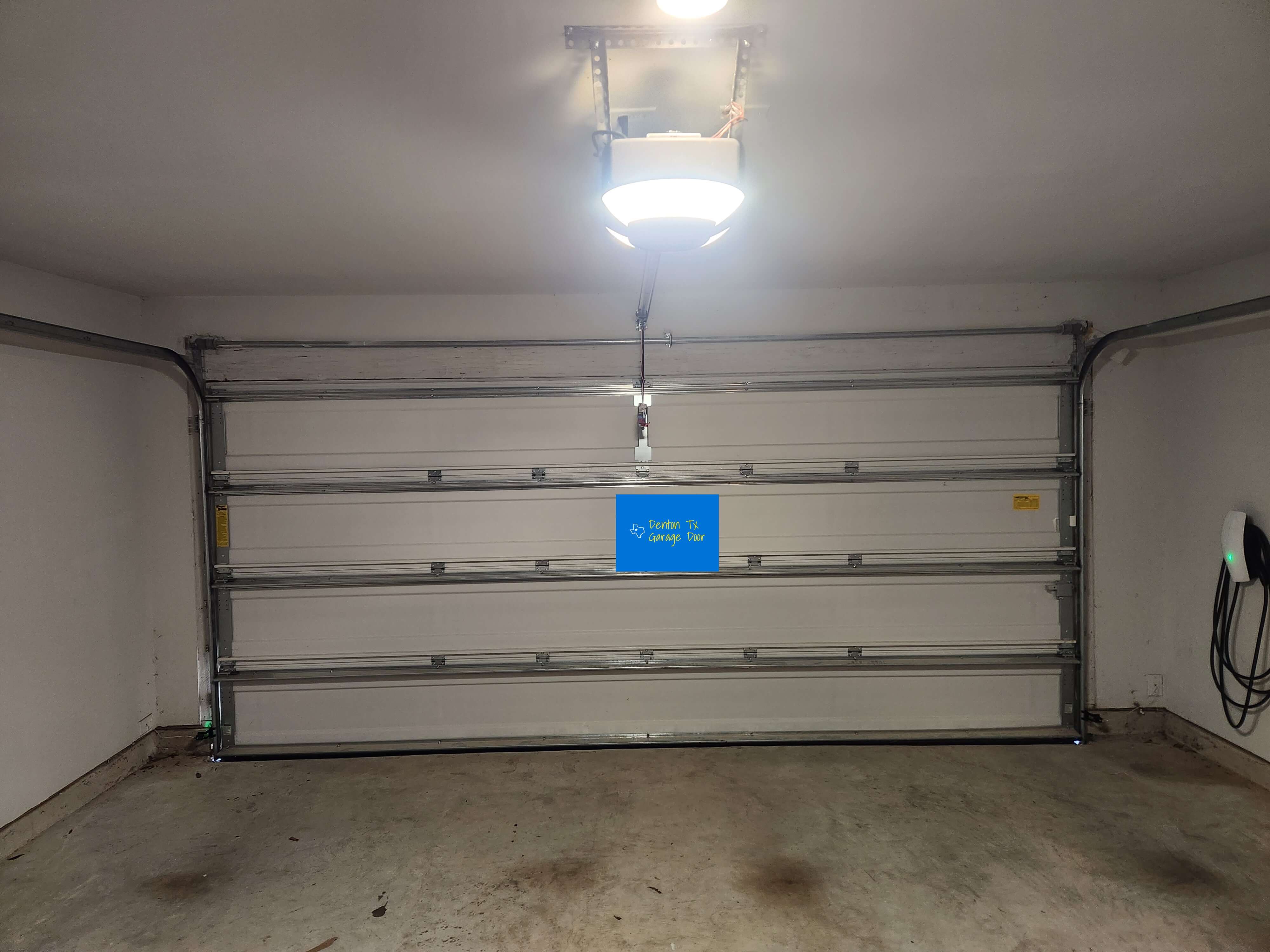 LED-garage-door-opener